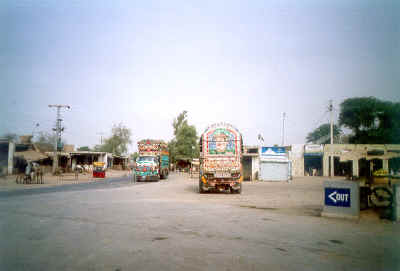 4peshawar.jpg (53117 byte)