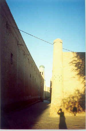 16khiva.jpg (62194 byte)