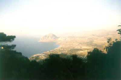 1erice.jpg (47940 byte)