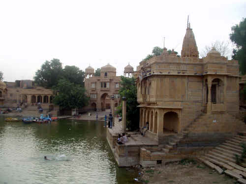 jaisalmerP1010210.jpg (220982 byte)